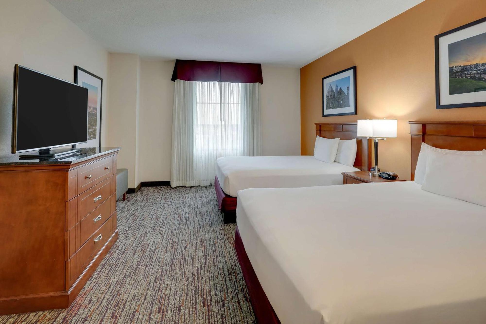 Drury Inn & Suites Charlotte Northlake Екстер'єр фото