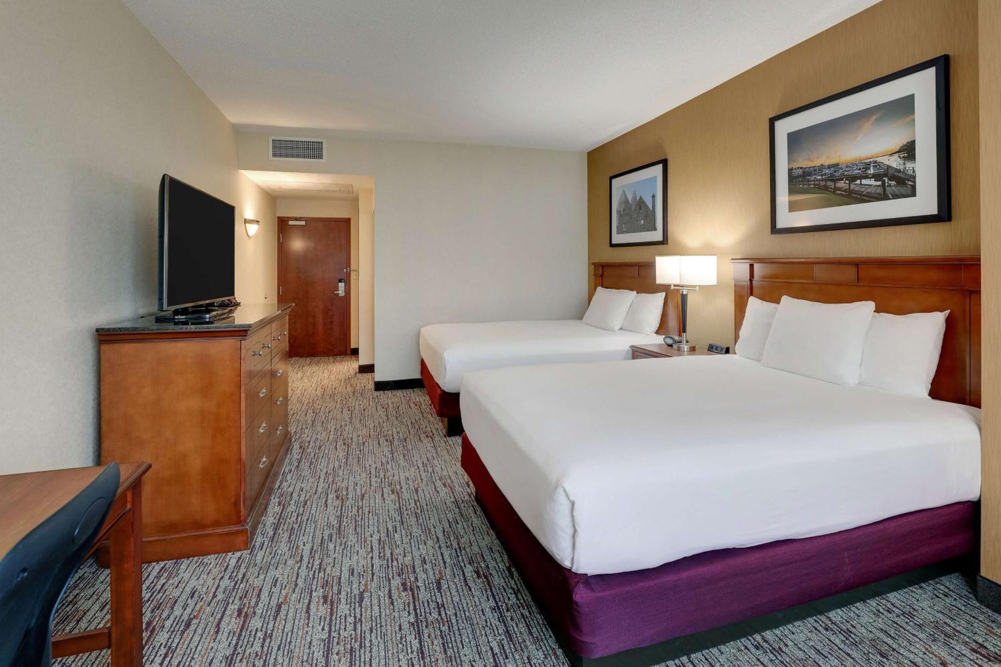 Drury Inn & Suites Charlotte Northlake Екстер'єр фото