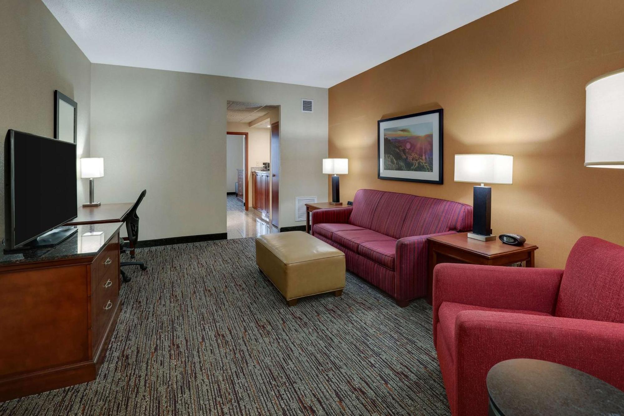 Drury Inn & Suites Charlotte Northlake Екстер'єр фото