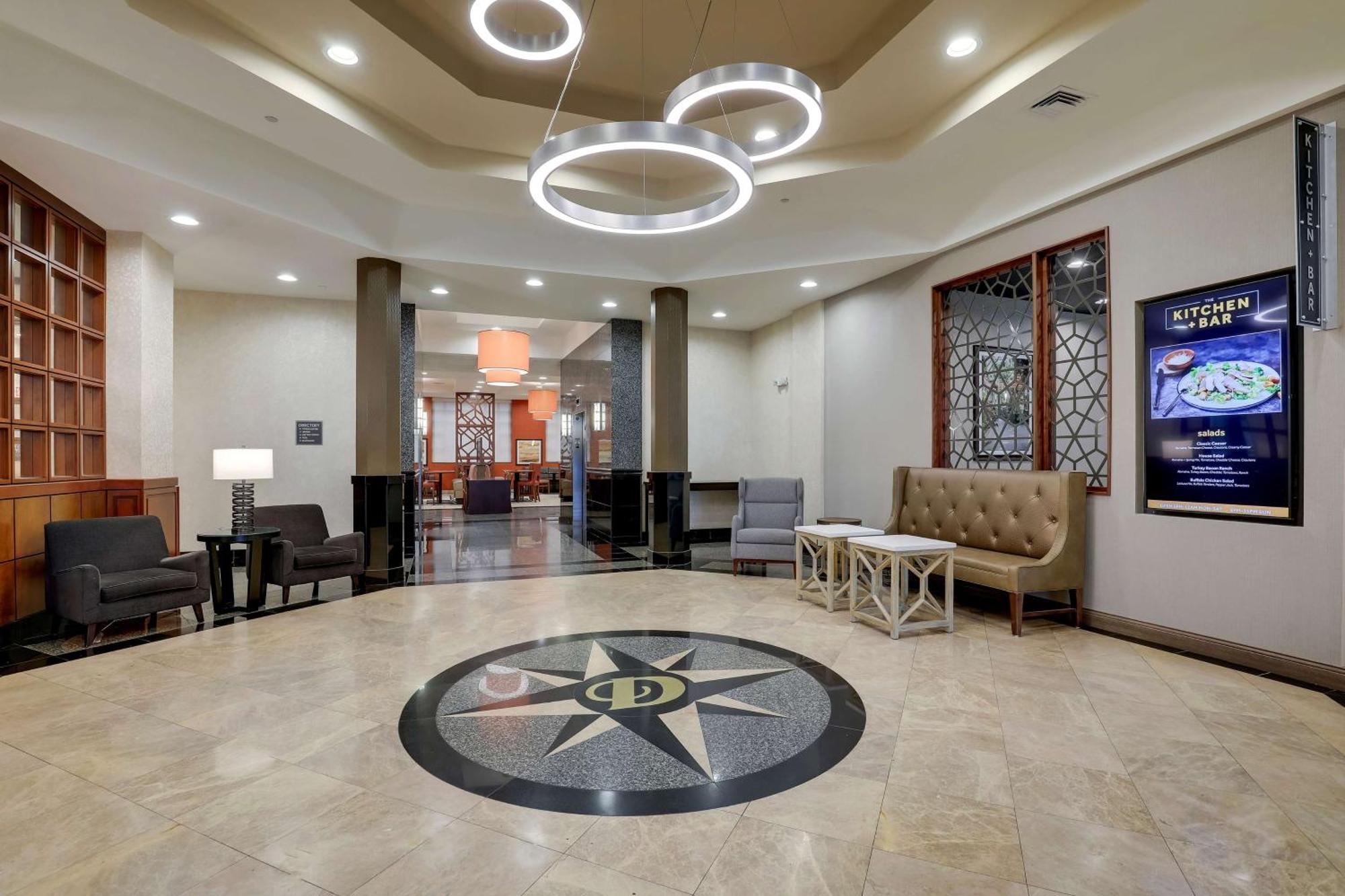 Drury Inn & Suites Charlotte Northlake Екстер'єр фото
